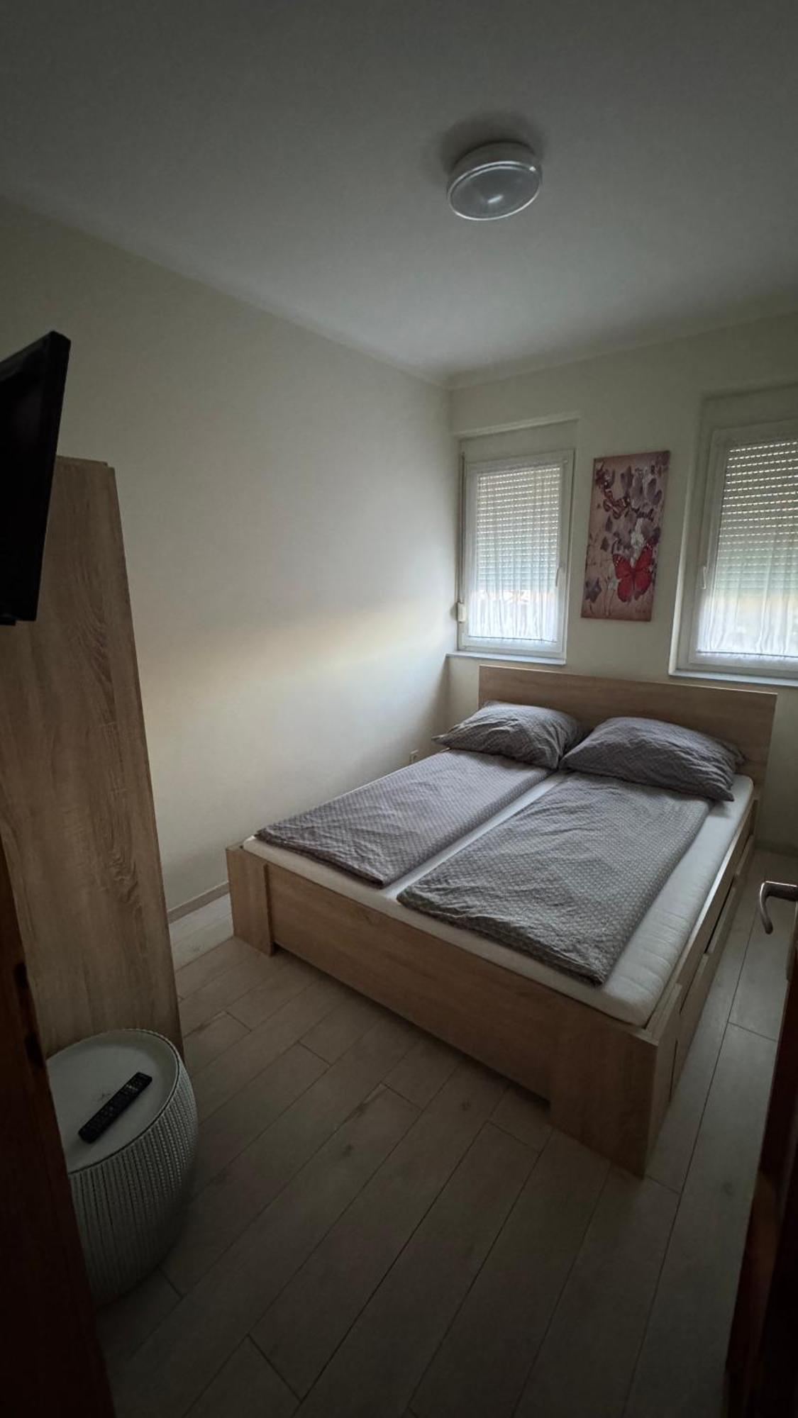 Veronika Lux Apartman Hajdúszoboszló Buitenkant foto